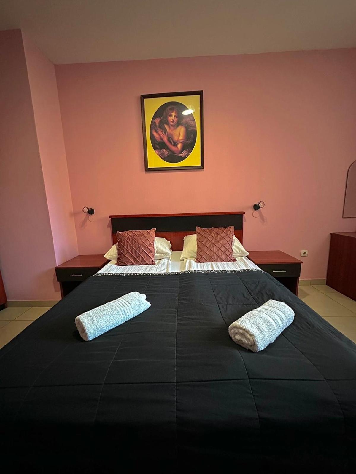 Hostel Herz Banja Luka Ngoại thất bức ảnh