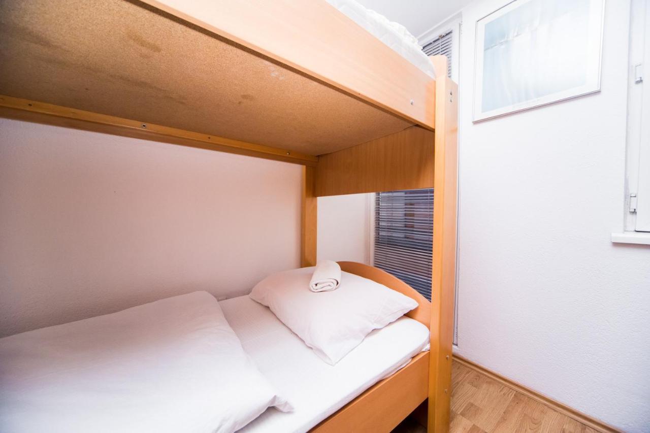 Hostel Herz Banja Luka Ngoại thất bức ảnh